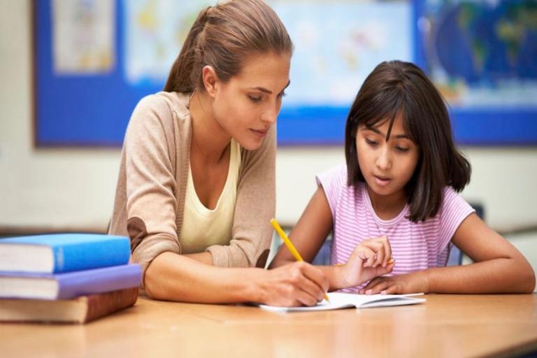 Toronto Teacher Builds Free Tutoring Network for Low-Income Students